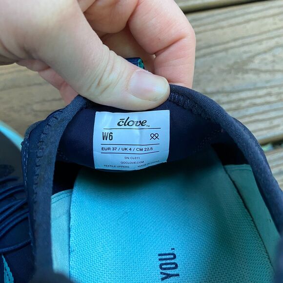 Clove Classic Core Healthcare Sneaker Women's 6 Color Navy - Picture 3 of 8